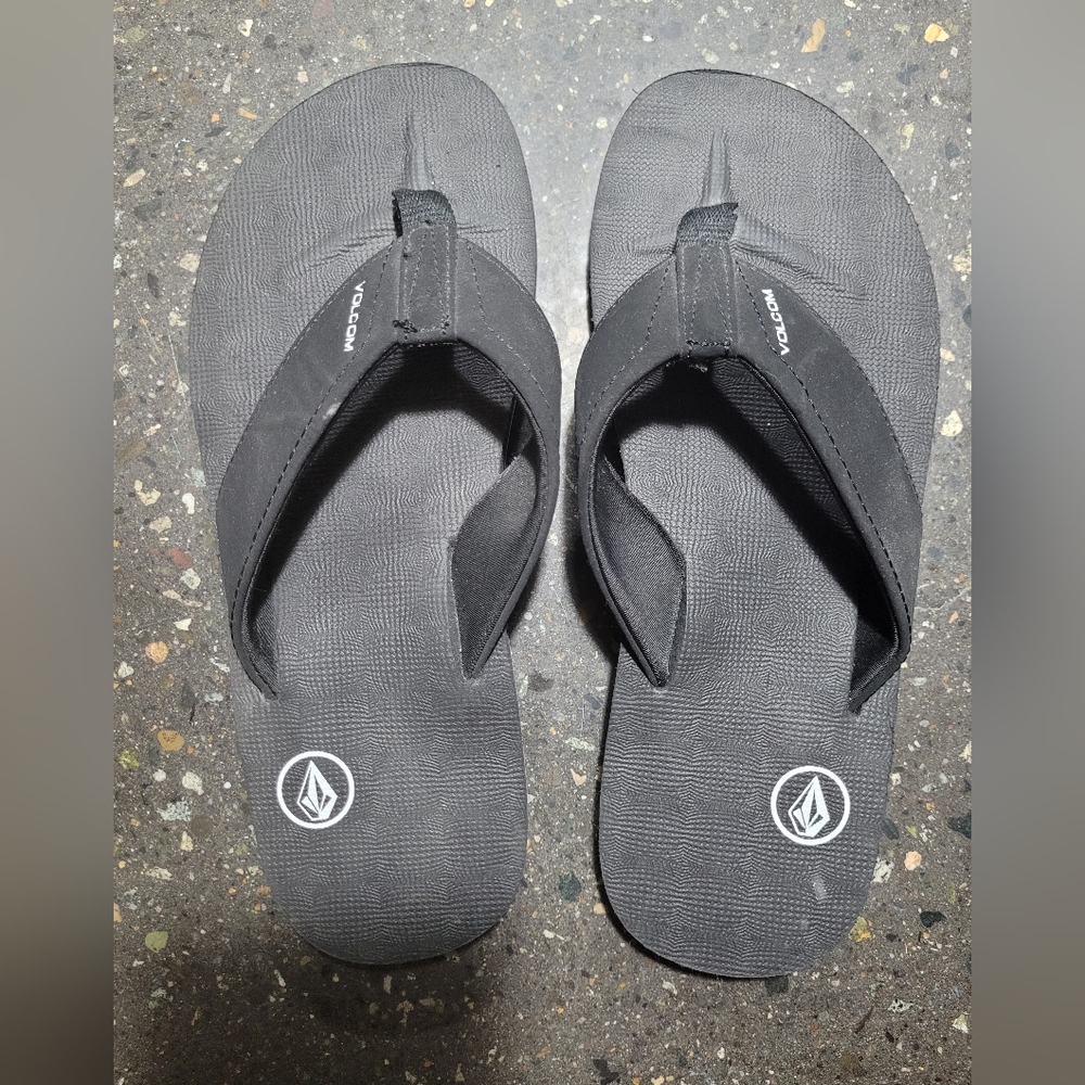 Volcom Men's Black Flip-Flops